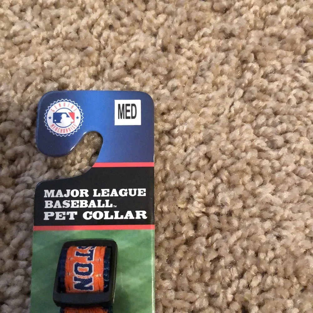 MLB nwt size